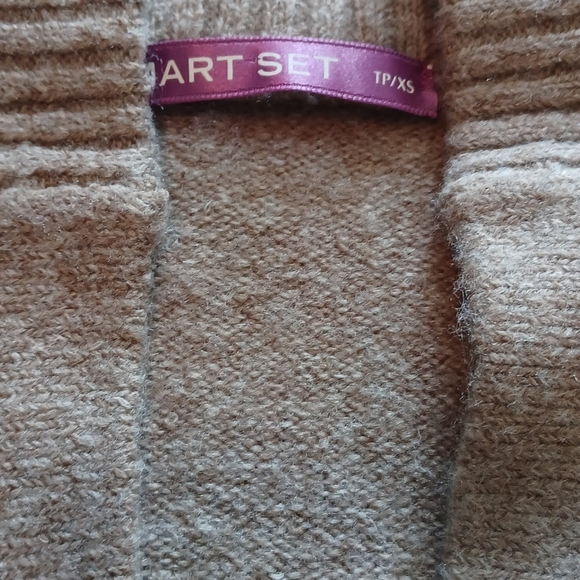 Light brown sweater (NEW) - Picture 3 of 5